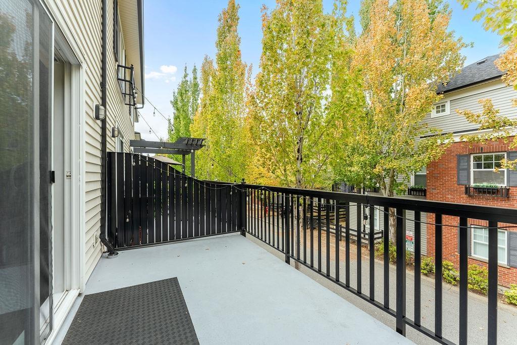 38 18983 72a Avenue, Surrey, British Columbia  V4N 1A5 - Photo 6 - R3167840
