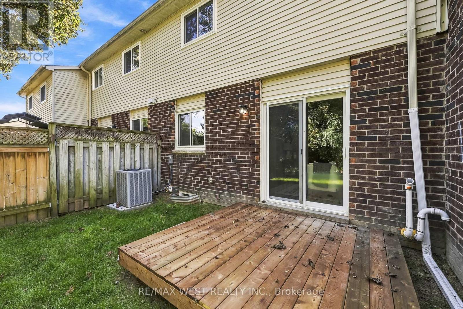 3 - 721 Cricklewood Drive, Oshawa, Ontario  L1K 1R5 - Photo 32 - E13810932