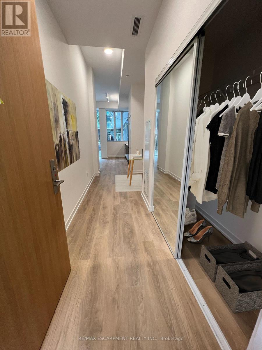 115 - 150 Logan Avenue, Toronto, Ontario M4M 0E4 - Photo 3 - E13810994