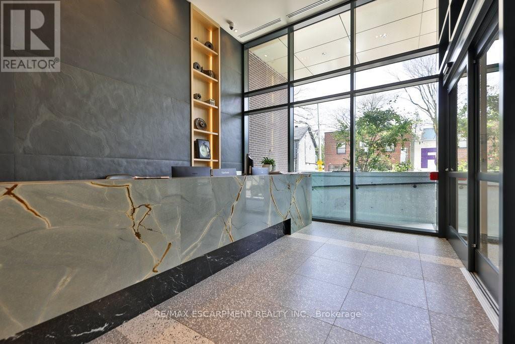 115 - 150 Logan Avenue, Toronto, Ontario  M4M 0E4 - Photo 2 - E13811020