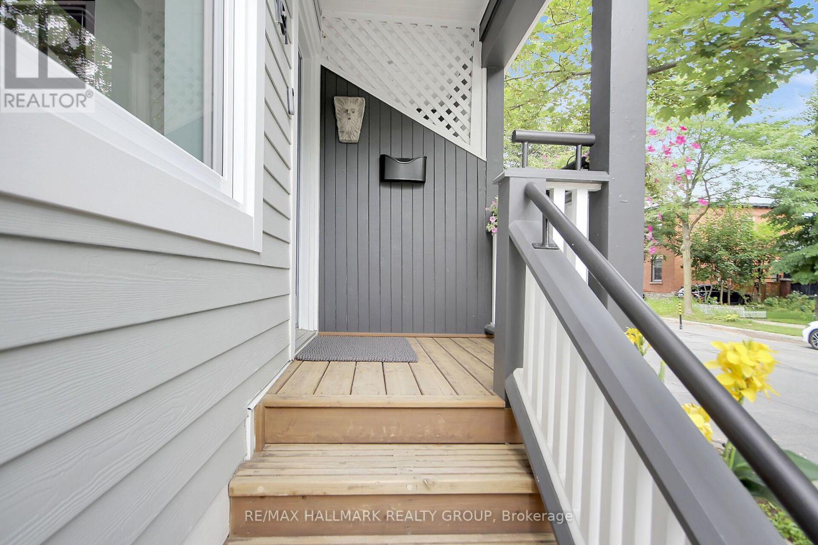 151 Crichton Street, Ottawa, Ontario  K1M 1W1 - Photo 4 - X13810906