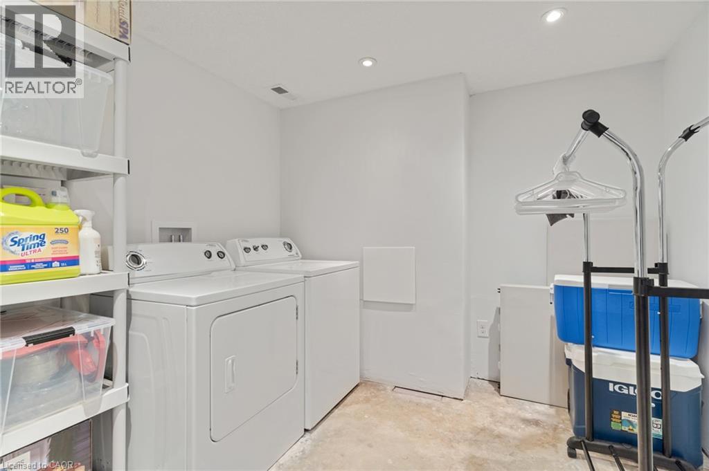 63 Cedarhill Crescent, Kitchener, Ontario  N2E 1R3 - Photo 27 - 40864537