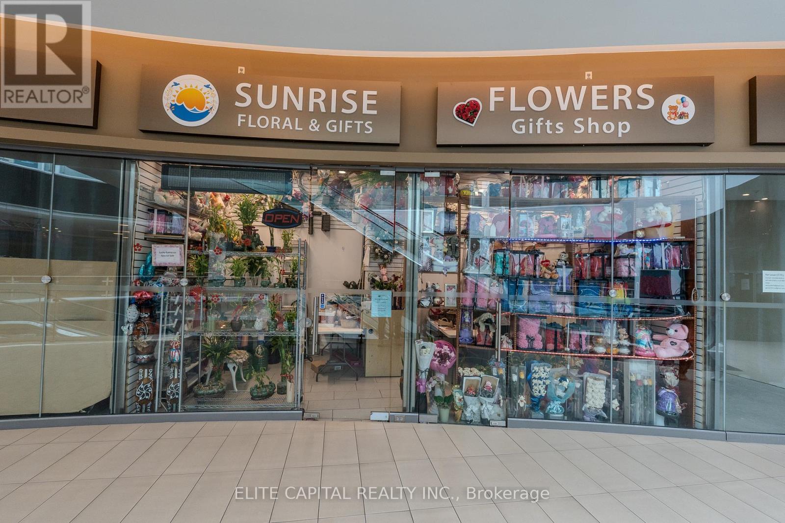 2e11 & 12 - 9390 Woodbine Avenue, Markham (Cachet), Ontario  L6C 0M5 - Photo 1 - N13811050
