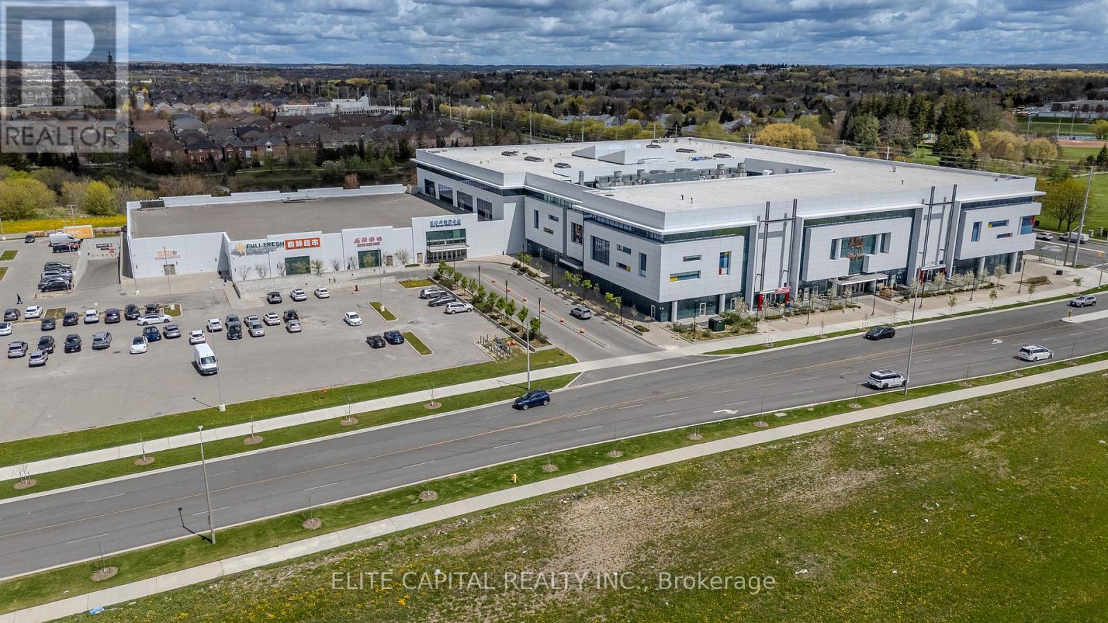 2e11 & 12 - 9390 Woodbine Avenue, Markham (Cachet), Ontario  L6C 0M5 - Photo 17 - N13811050