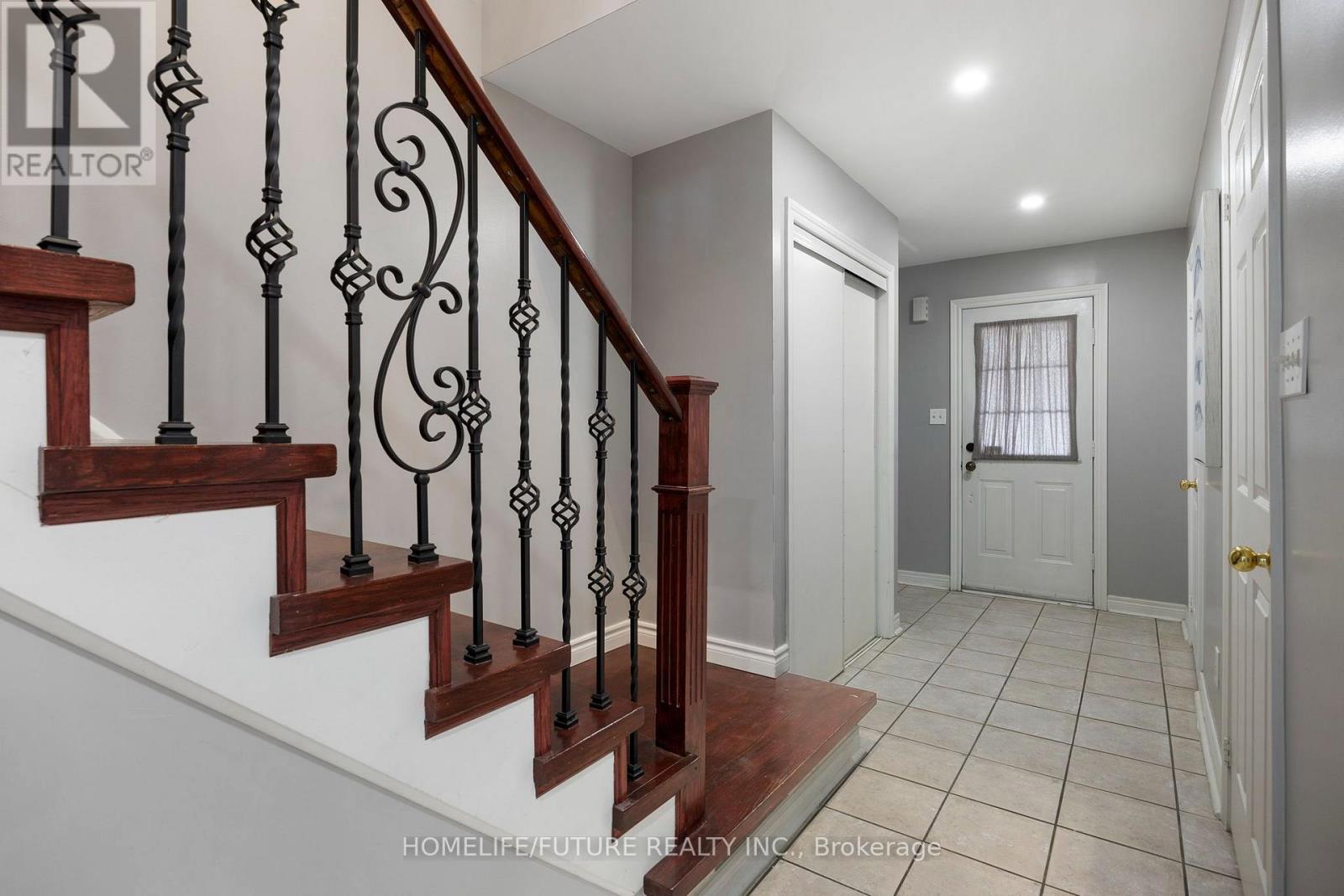 17 Horstman Street, Markham, Ontario  L3S 4G7 - Photo 4 - N13811096