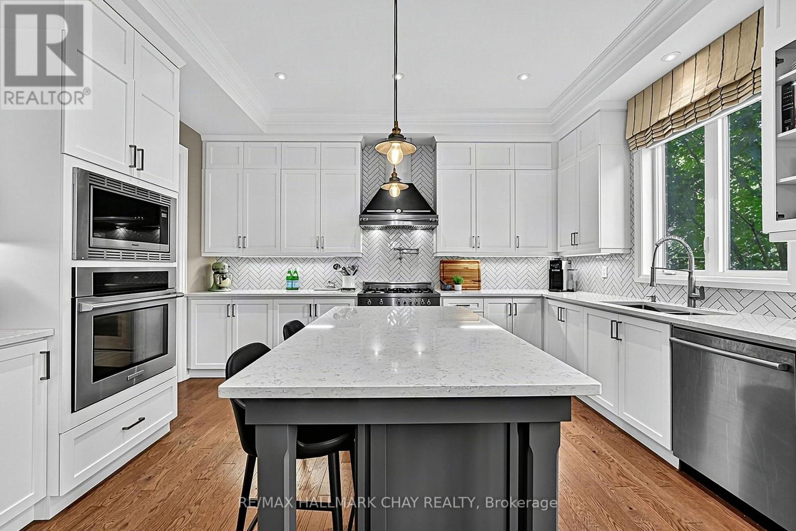 52 Copeland Crescent, Innisfil, Ontario  L0L 1L0 - Photo 6 - N13810342