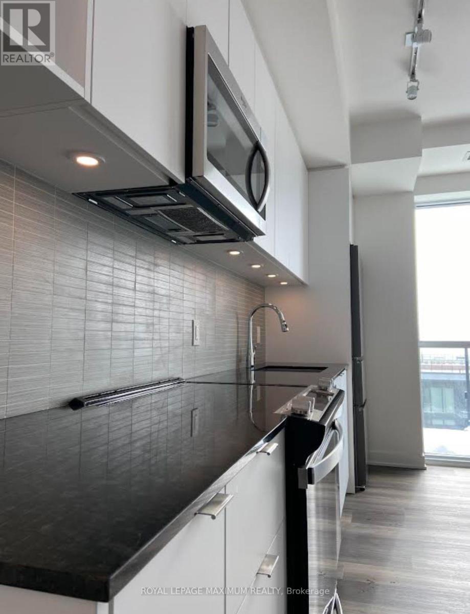 1012 - 100 Eagle Rock Way, Vaughan, Ontario  L6A 5B9 - Photo 2 - N13807012