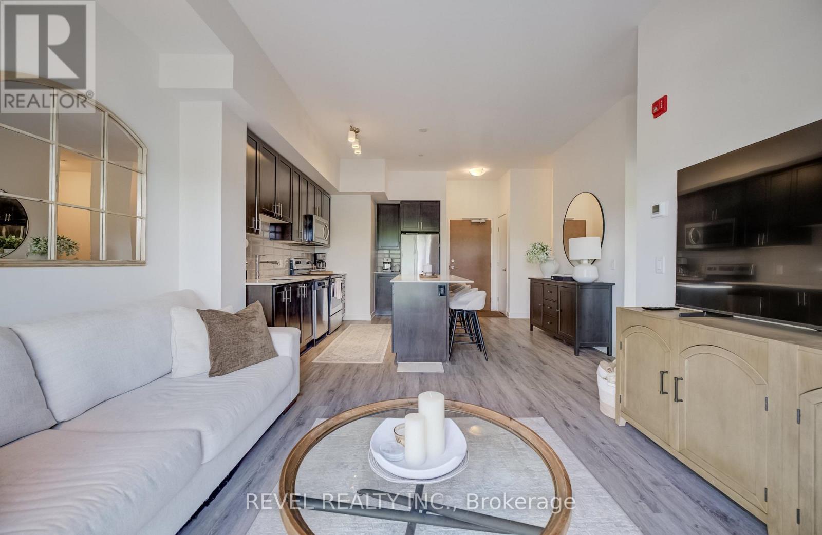 614 - 320 Plains Road E, Burlington, Ontario  L7T 0C1 - Photo 10 - W13810866