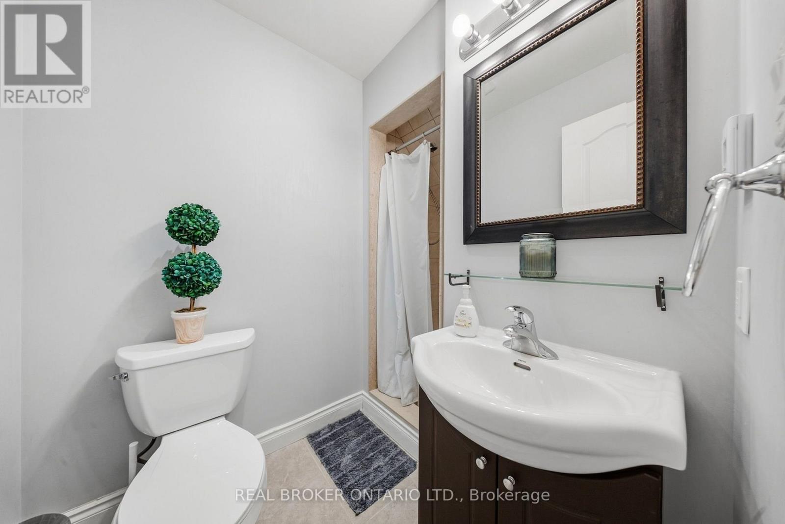 1078 Mcneil Drive, Milton, Ontario  L9T 6V1 - Photo 40 - W13810952