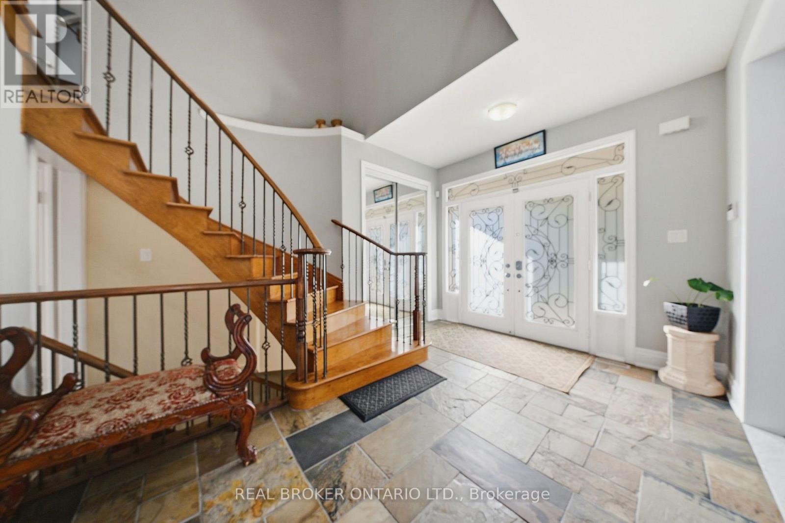 1078 Mcneil Drive, Milton, Ontario  L9T 6V1 - Photo 8 - W13810952