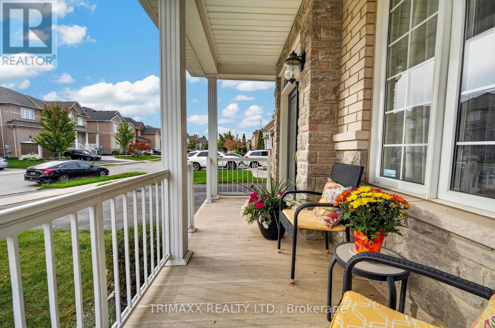 7 Clarion Road, Brampton, Ontario  L7A 3W6 - Photo 4 - W13810990
