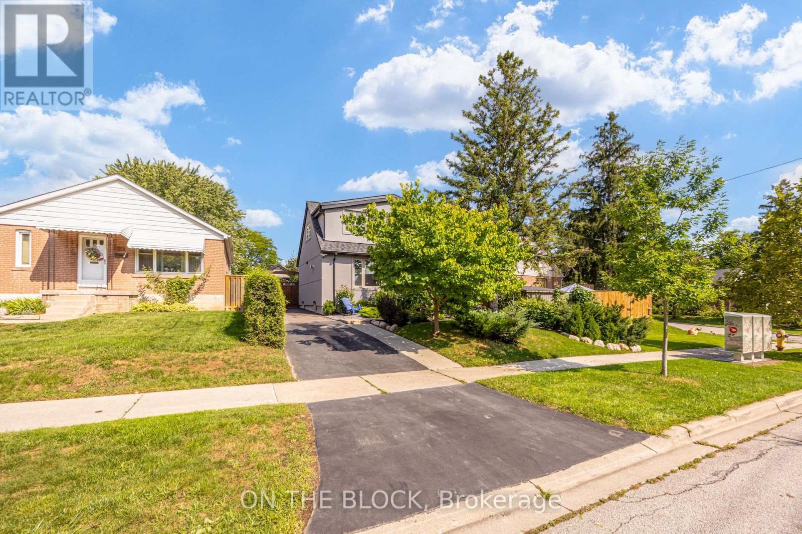122 Allenby Avenue, Toronto, Ontario  M9W 1T3 - Photo 3 - W13810998