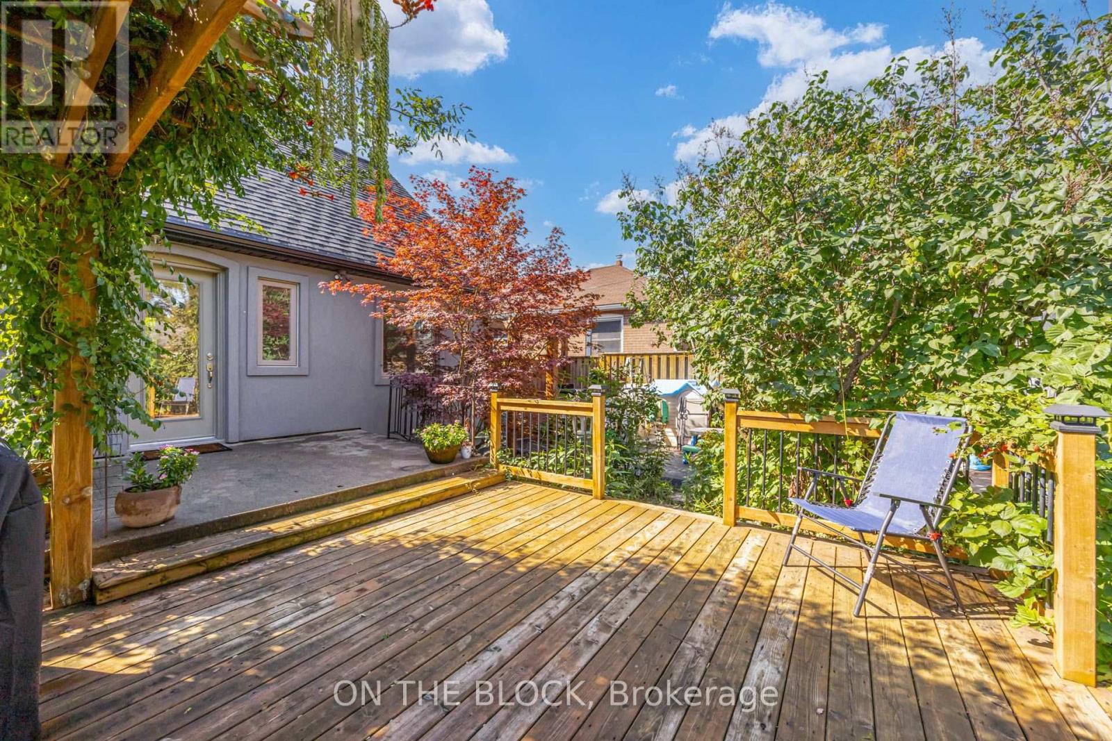 122 Allenby Avenue, Toronto, Ontario  M9W 1T3 - Photo 35 - W13810998
