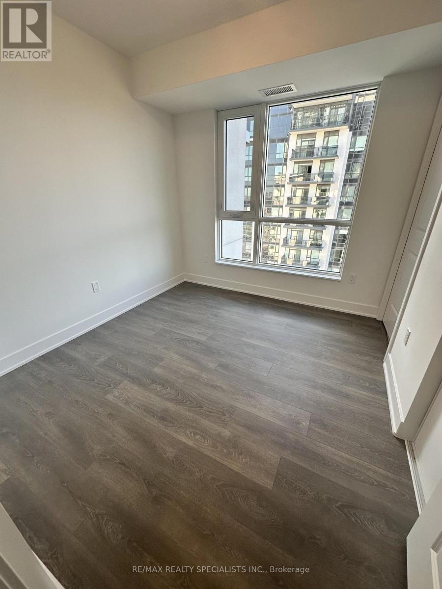 1504 - 204 Burnhamthorpe Road E, Mississauga, Ontario  L5A 0B3 - Photo 16 - W13811004