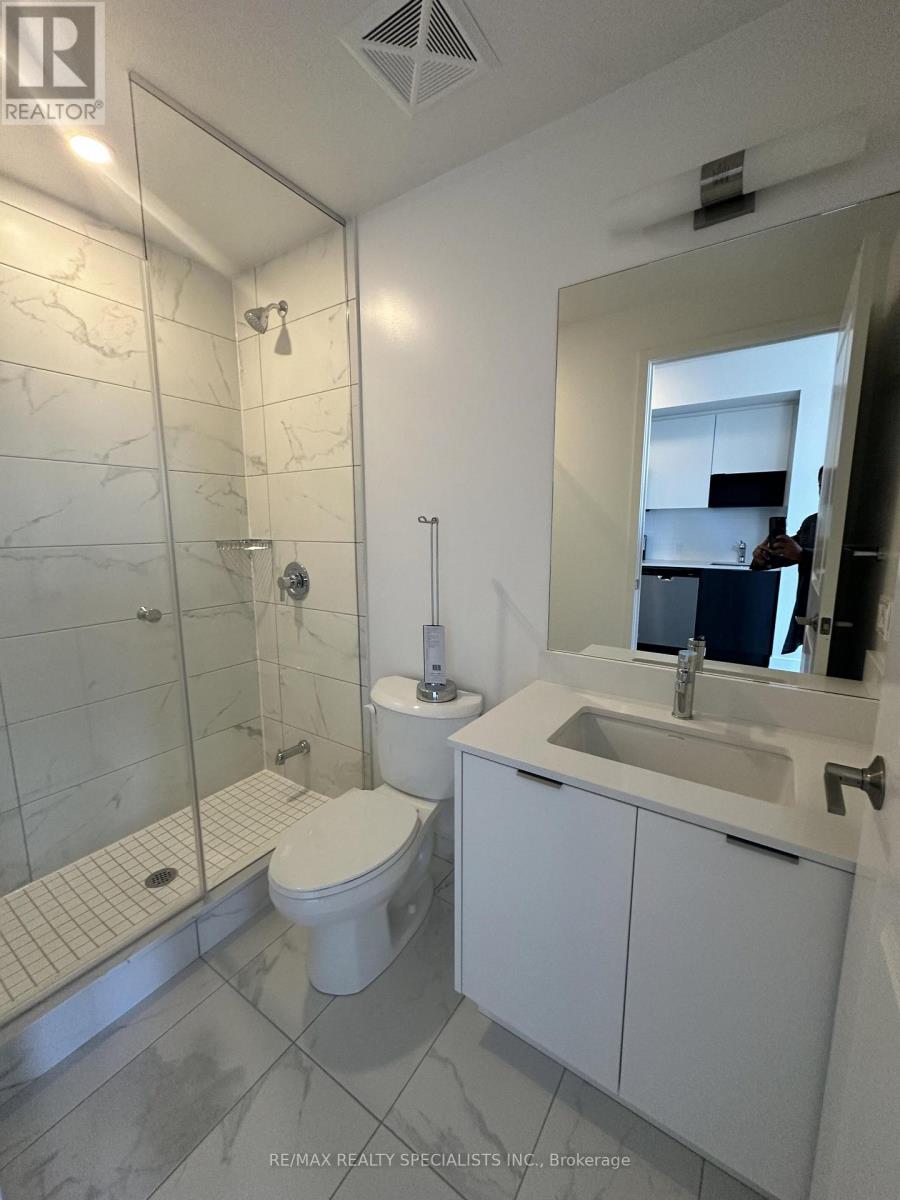 1504 - 204 Burnhamthorpe Road E, Mississauga, Ontario  L5A 0B3 - Photo 23 - W13811004