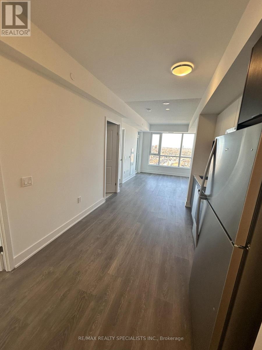 1504 - 204 Burnhamthorpe Road E, Mississauga, Ontario  L5A 0B3 - Photo 9 - W13811004