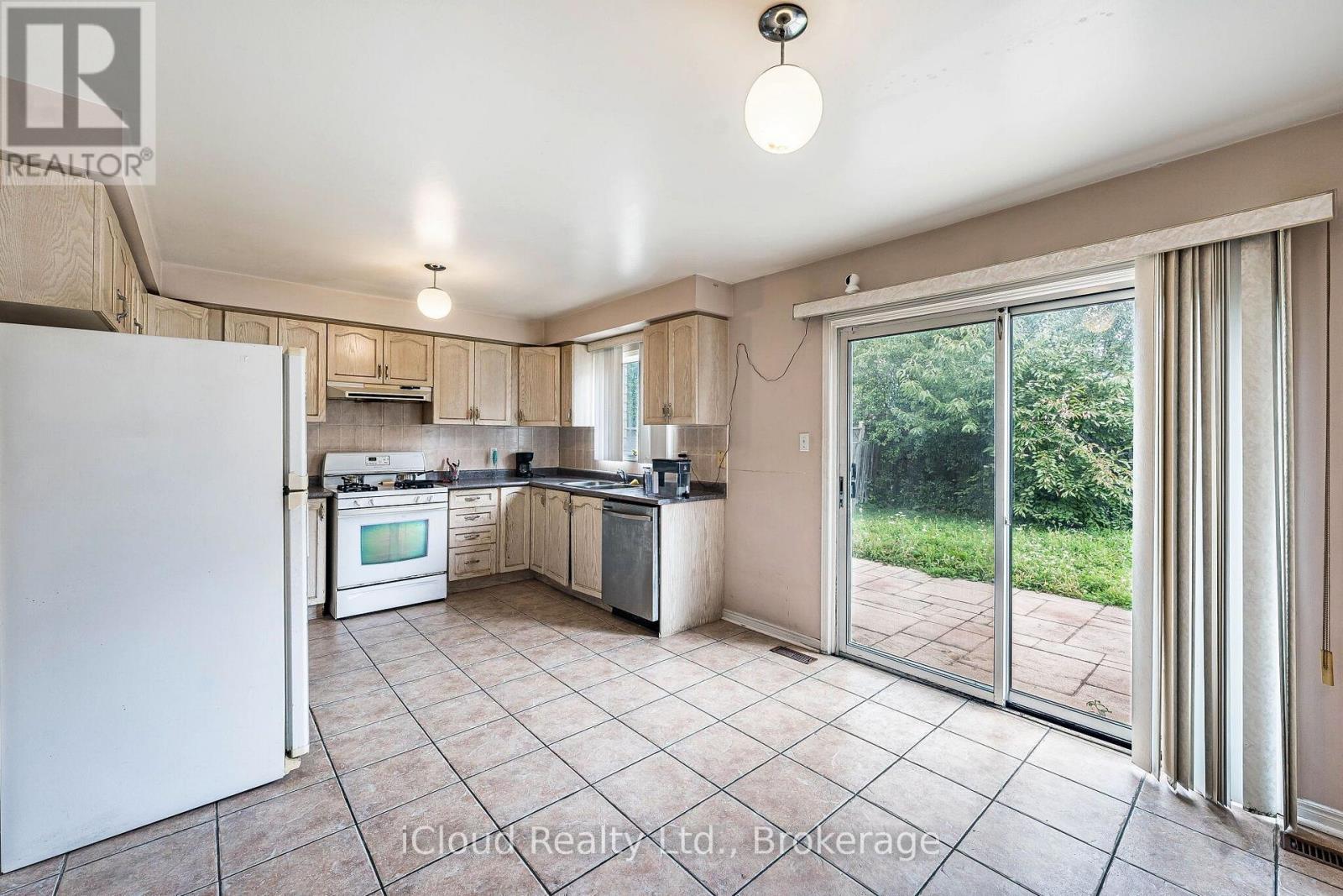 181 Lockwood Road, Brampton, Ontario  L6Y 4Y7 - Photo 13 - W13811016