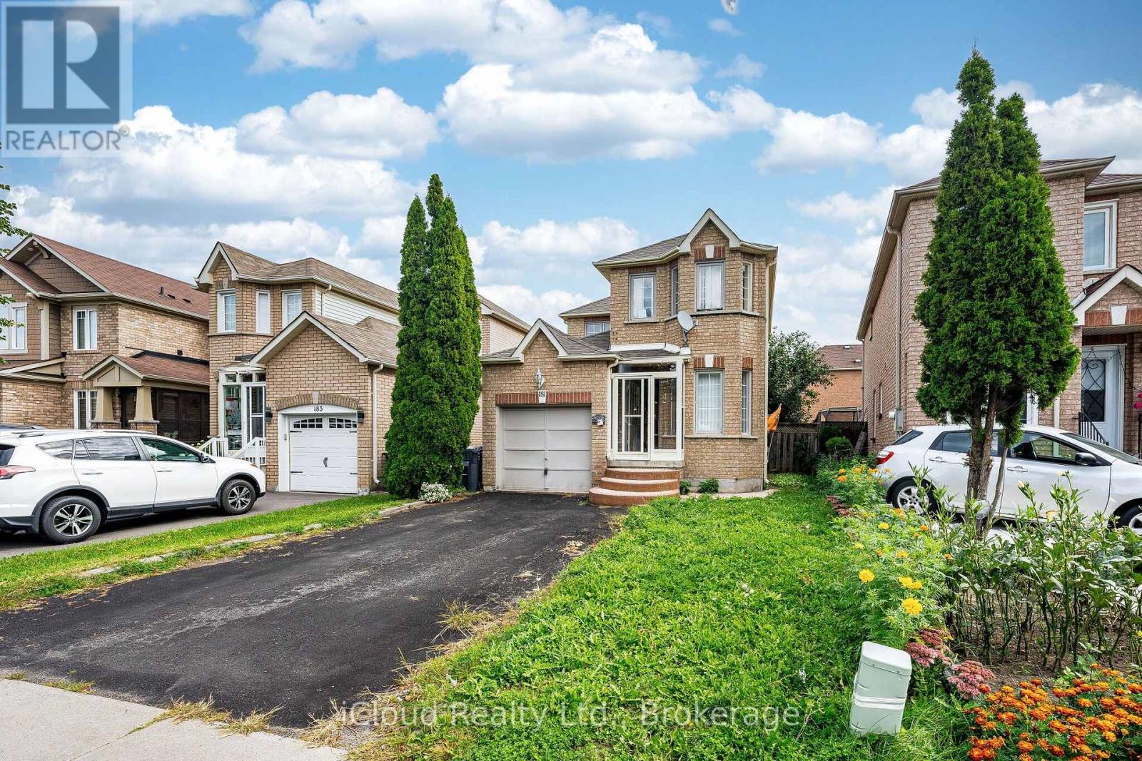 181 Lockwood Road, Brampton, Ontario  L6Y 4Y7 - Photo 2 - W13811016