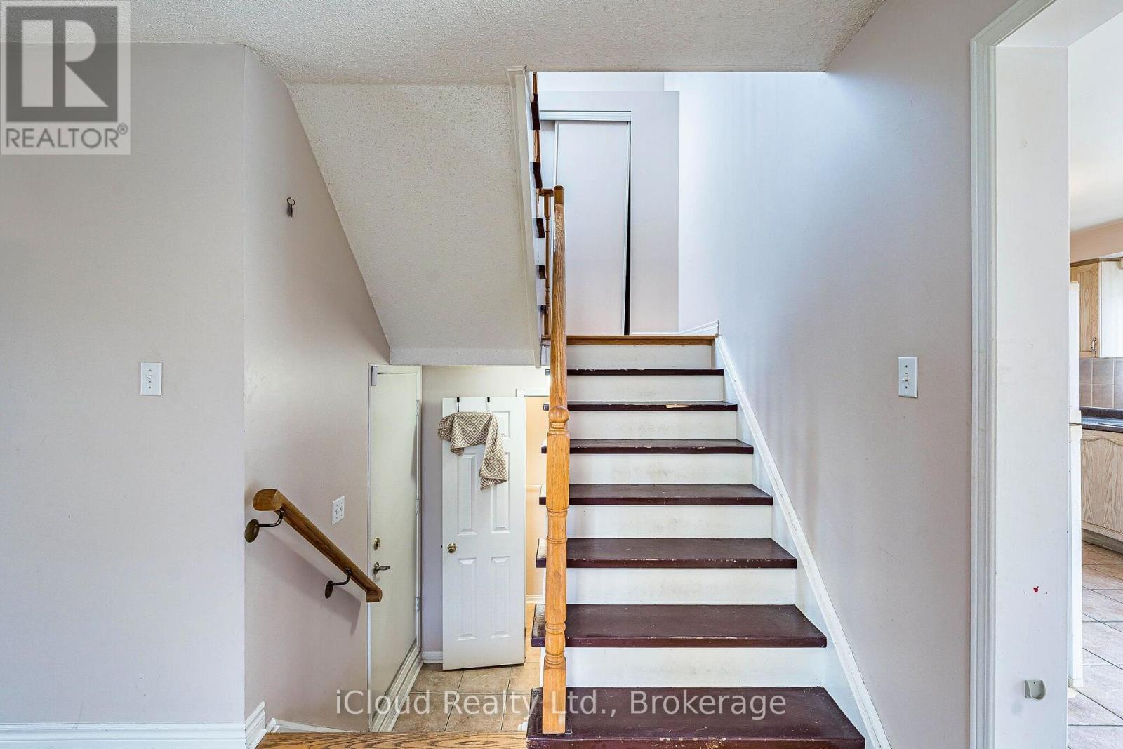 181 Lockwood Road, Brampton, Ontario  L6Y 4Y7 - Photo 21 - W13811016
