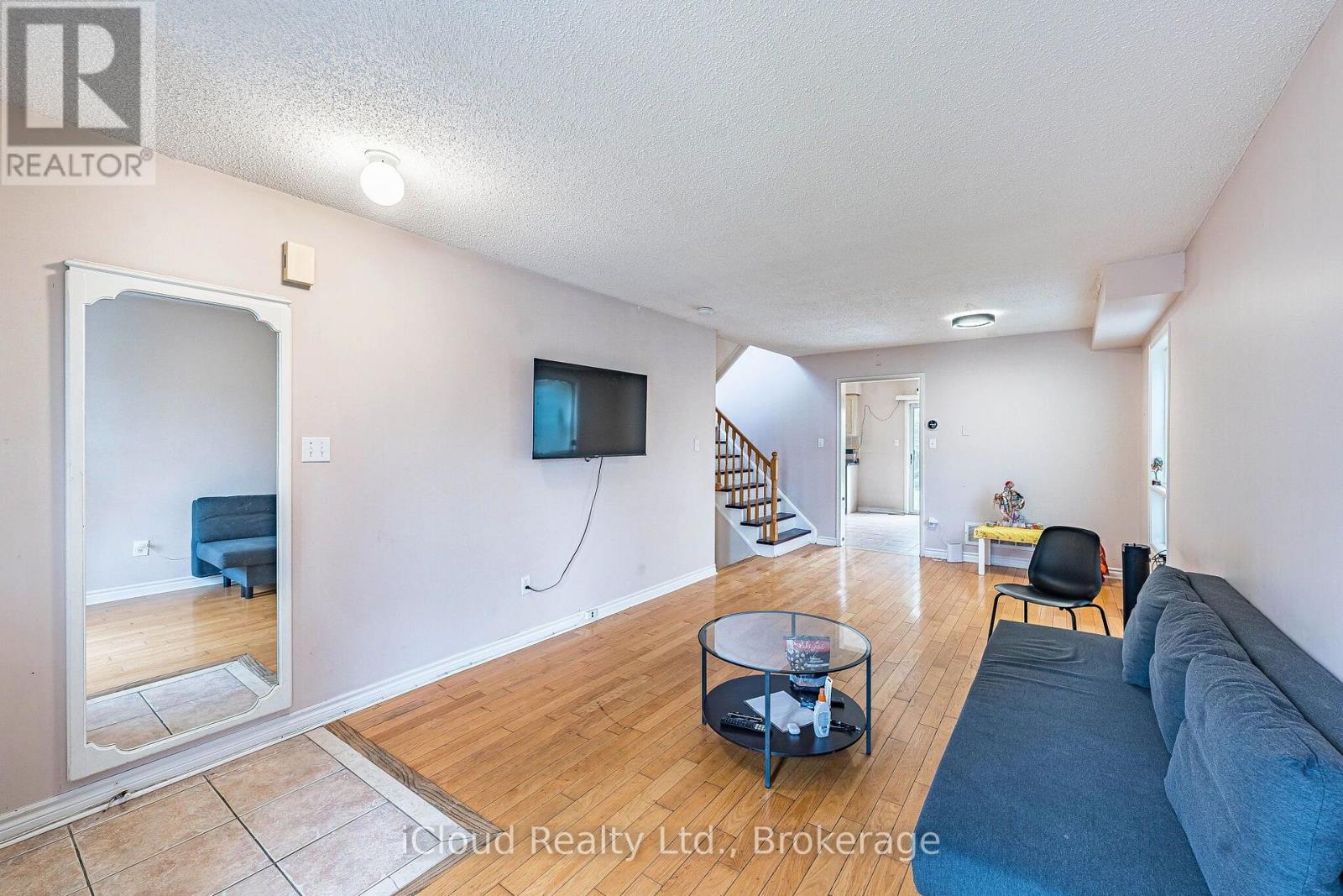 181 Lockwood Road, Brampton, Ontario  L6Y 4Y7 - Photo 8 - W13811016