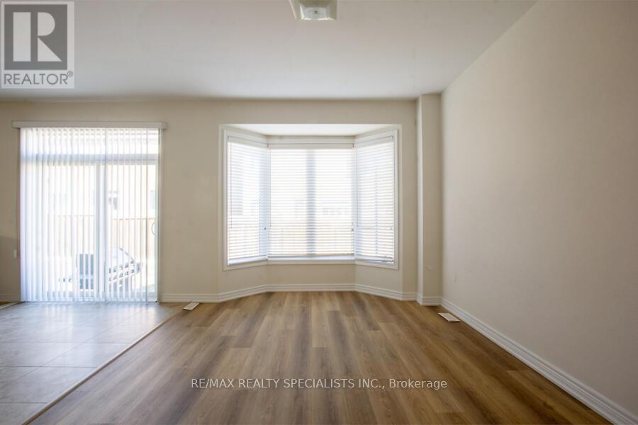 183 Huddlestone Crescent, Milton, Ontario  L9T 8M9 - Photo 13 - W13811040