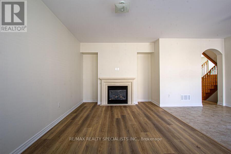 183 Huddlestone Crescent, Milton, Ontario  L9T 8M9 - Photo 14 - W13811040
