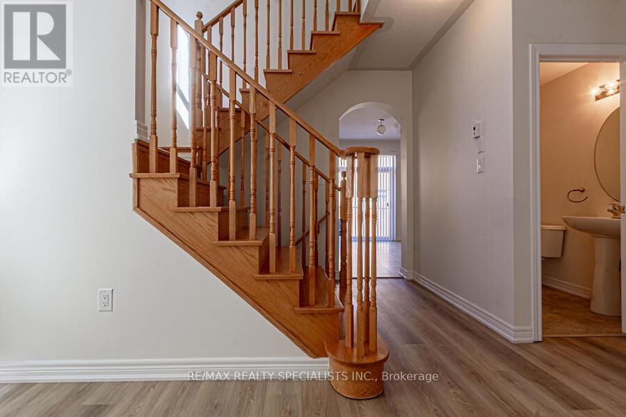 183 Huddlestone Crescent, Milton, Ontario  L9T 8M9 - Photo 18 - W13811040