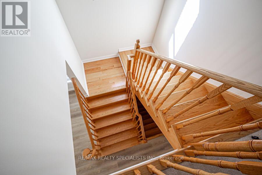 183 Huddlestone Crescent, Milton, Ontario  L9T 8M9 - Photo 19 - W13811040