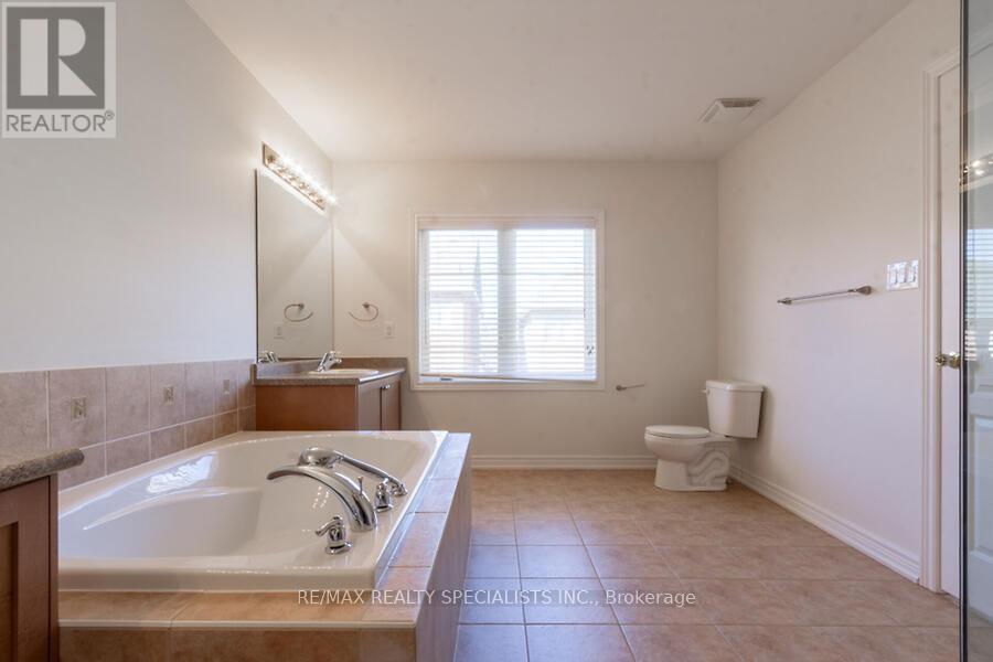 183 Huddlestone Crescent, Milton, Ontario  L9T 8M9 - Photo 26 - W13811040