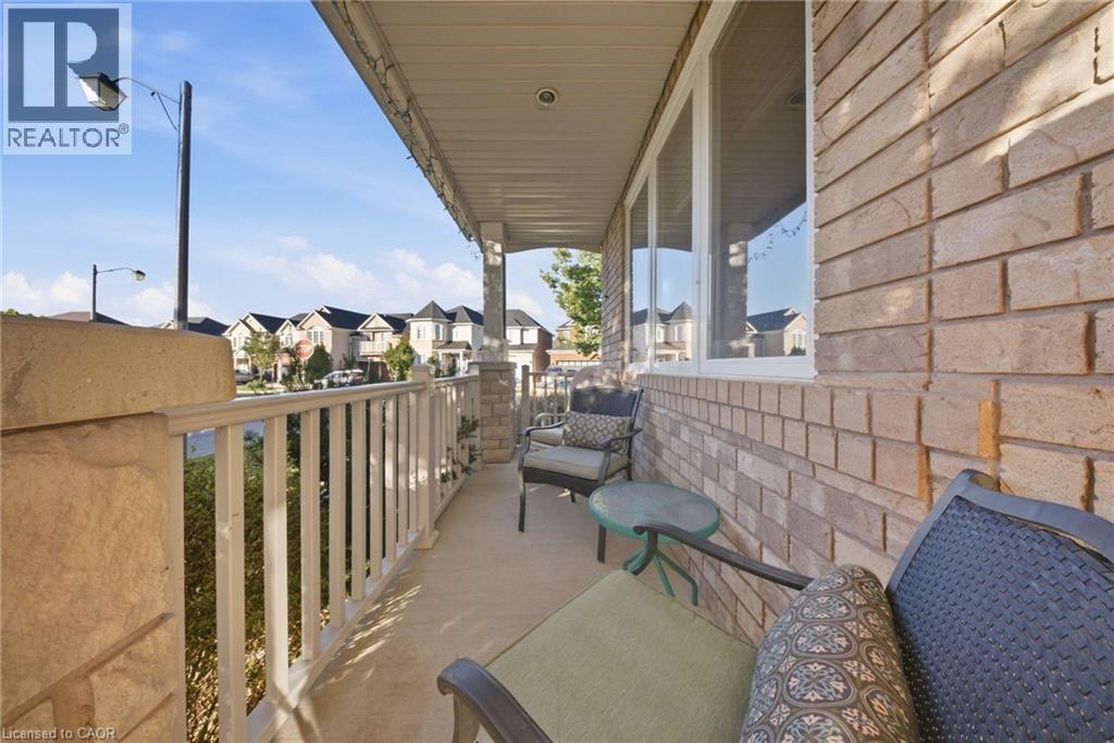 1078 Mcneil Drive, Milton, Ontario  L9T 6V1 - Photo 5 - 40861480