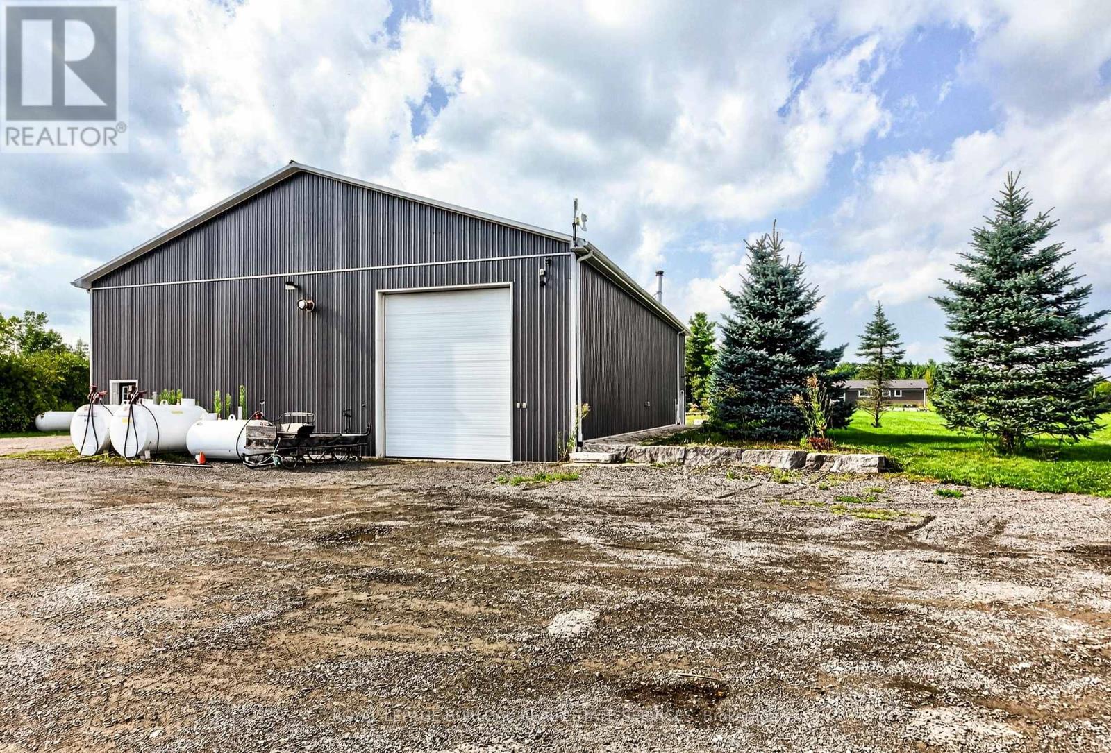 Shop - 1506 6th Concession Road W, Hamilton, Ontario  L0R 1V0 - Photo 10 - X13810870