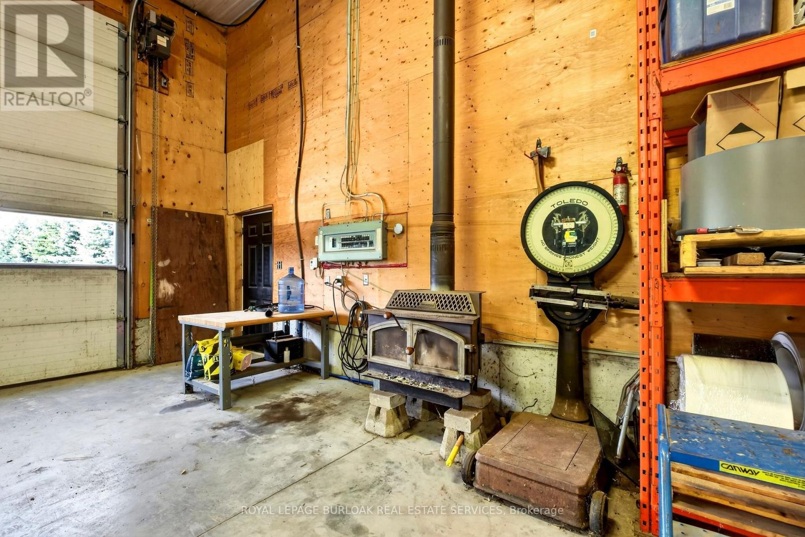 Shop - 1506 6th Concession Road W, Hamilton, Ontario  L0R 1V0 - Photo 25 - X13810870