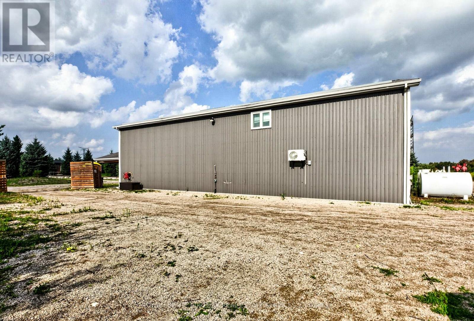 Shop - 1506 6th Concession Road W, Hamilton, Ontario  L0R 1V0 - Photo 8 - X13810870
