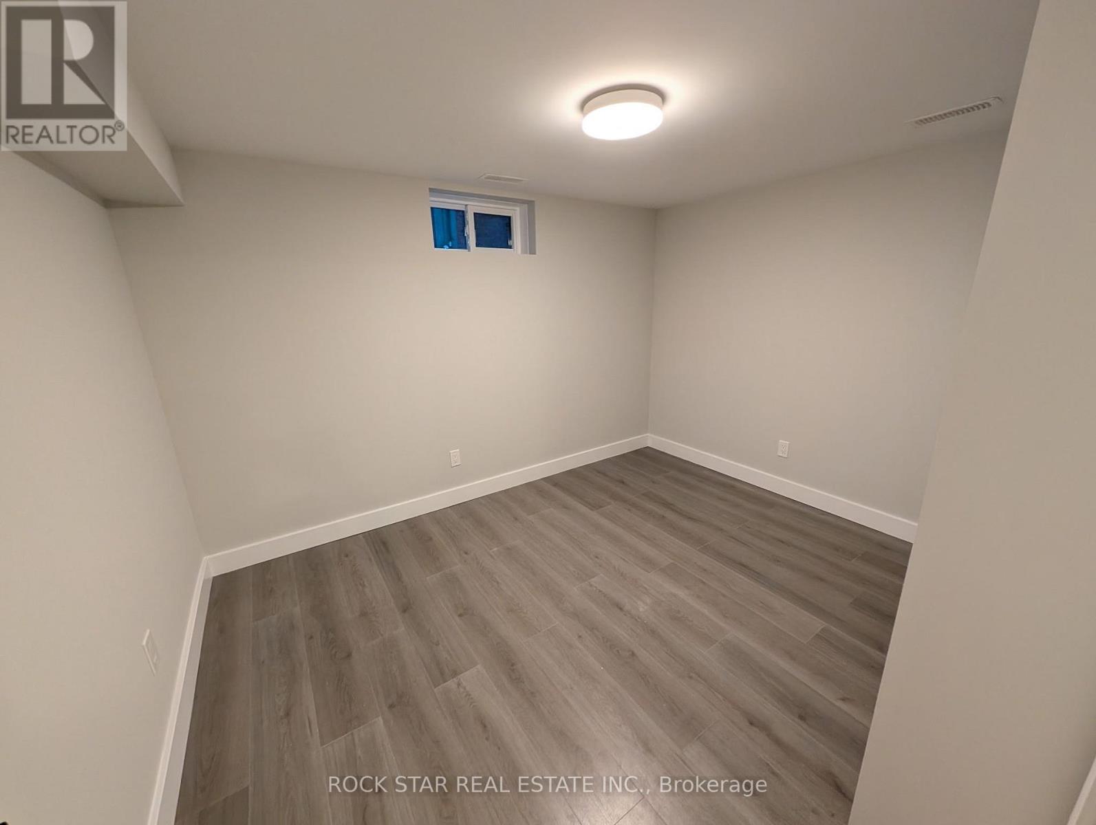 Lower - 69 Austin Drive, Hamilton, Ontario  L8V 3V5 - Photo 7 - X13811038