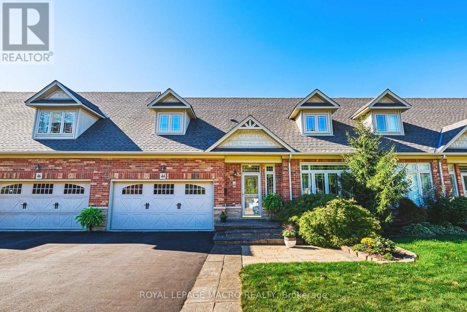44 - 31 Book Road, Grimsby, Ontario  L3M 2M3 - Photo 2 - X13811098