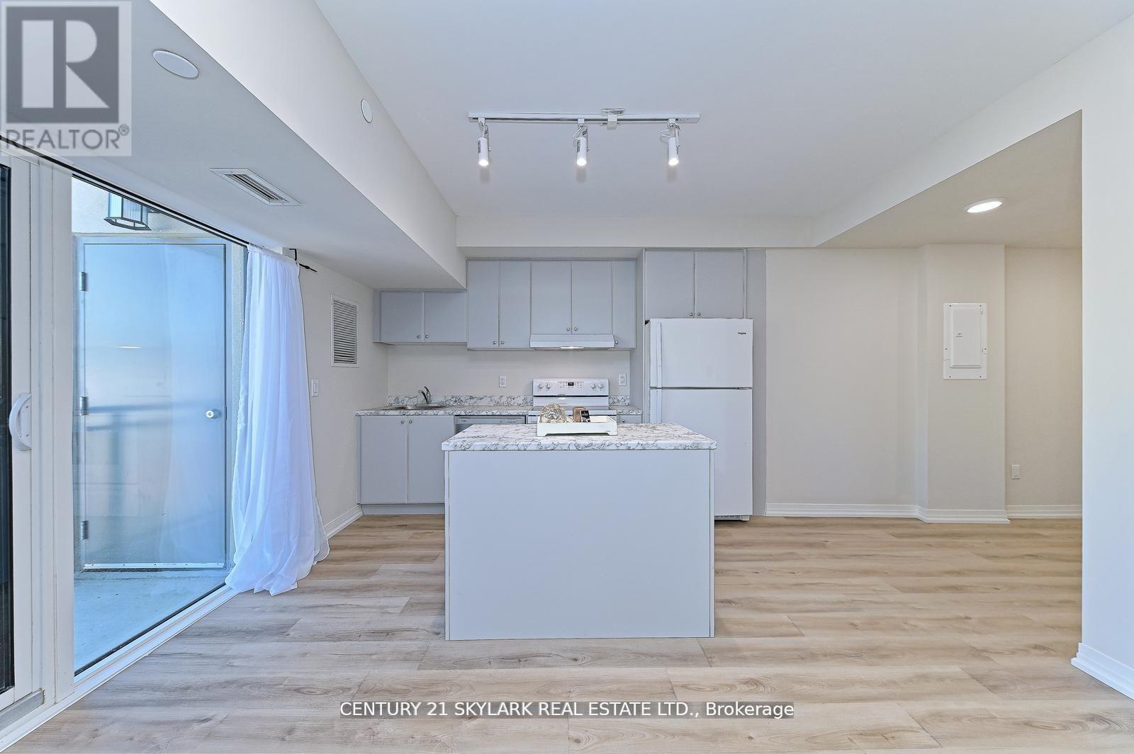 216 - 50 Herrick Avenue N, St. Catharines, Ontario  L2P 2W7 - Photo 11 - X13811110