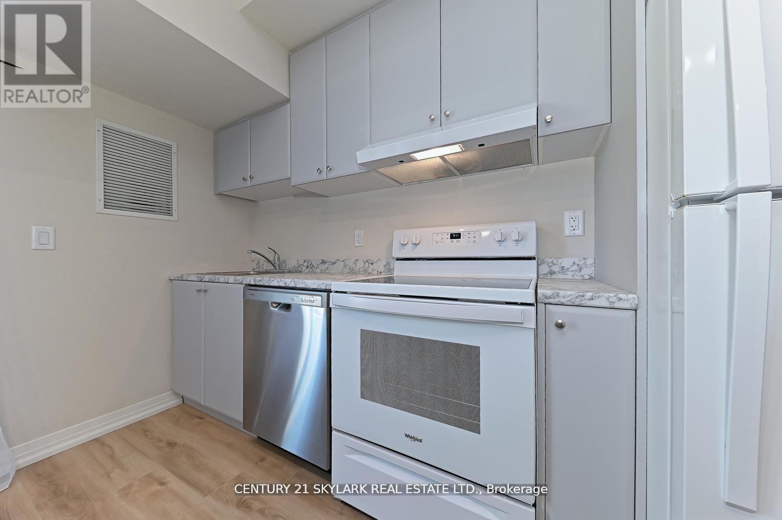 216 - 50 Herrick Avenue N, St. Catharines, Ontario  L2P 2W7 - Photo 15 - X13811110