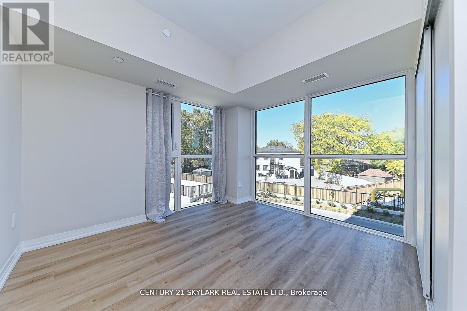 216 - 50 Herrick Avenue N, St. Catharines, Ontario  L2P 2W7 - Photo 27 - X13811110