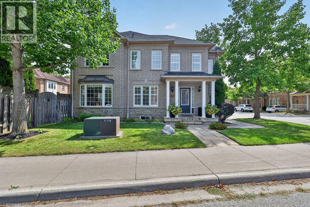2261 Seton Crescent, Burlington, Ontario  L7L 6Y4 - Photo 1 - 40856092