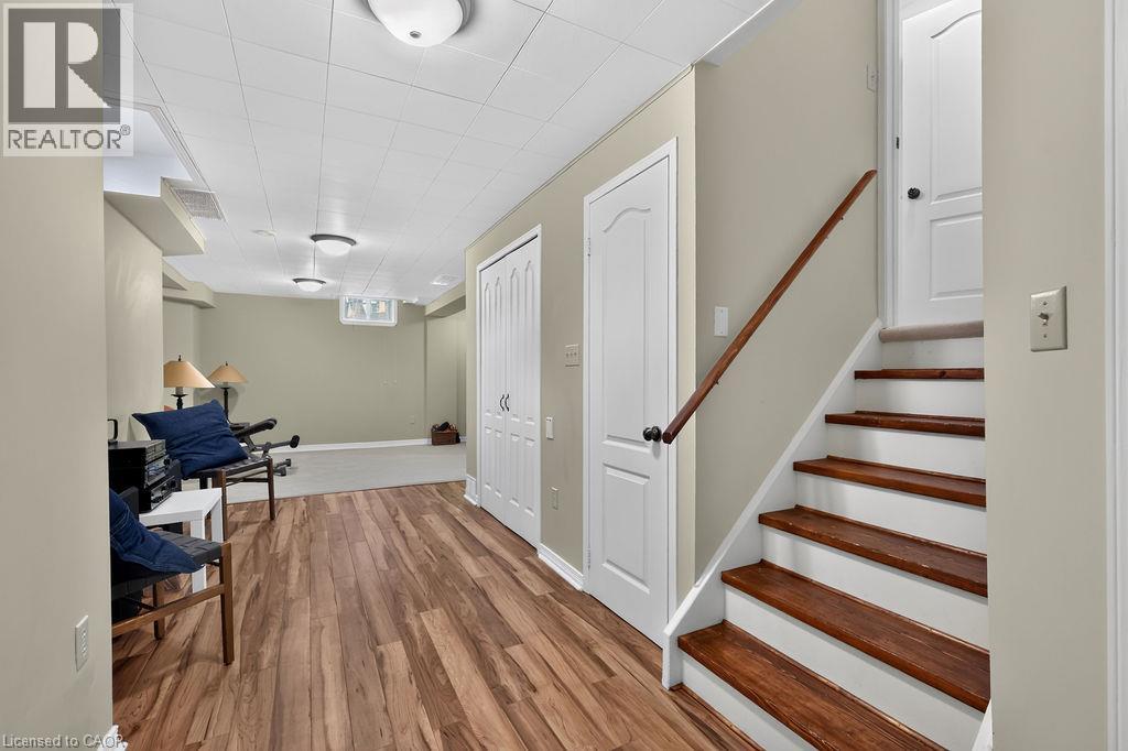 2261 Seton Crescent, Burlington, Ontario  L7L 6Y4 - Photo 34 - 40856092