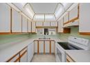 1045 Sutherland Avenue Unit# 306, Kelowna, BC V1Y 5Y1