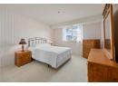 1045 Sutherland Avenue Unit# 306, Kelowna, BC V1Y 5Y1