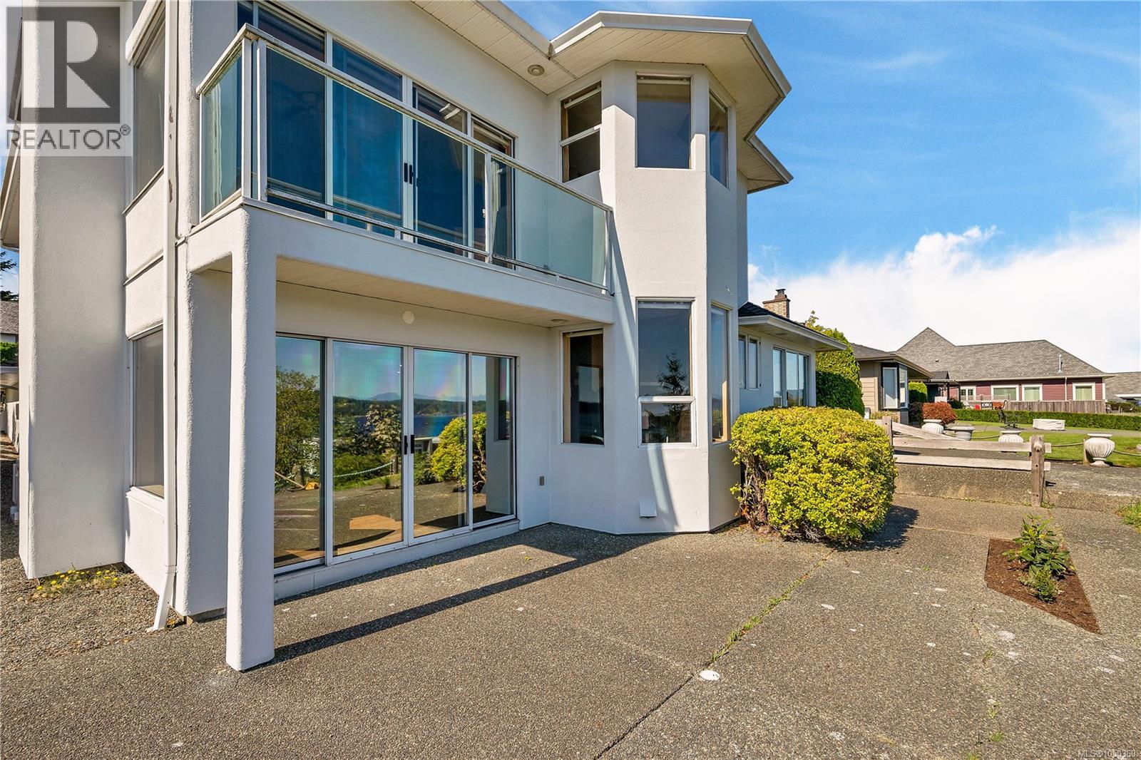 725 Thulin St, Campbell River, British Columbia  V9W 2L4 - Photo 69 - 1050360