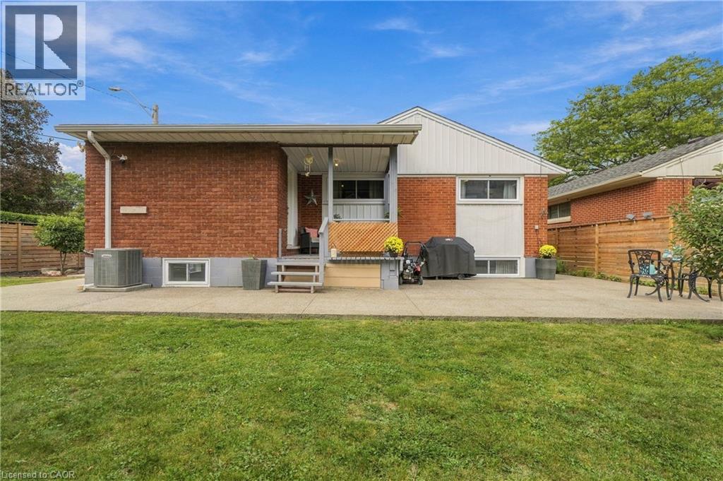215 West 33rd Street, Hamilton, Ontario  L9C 5J4 - Photo 45 - 40865273