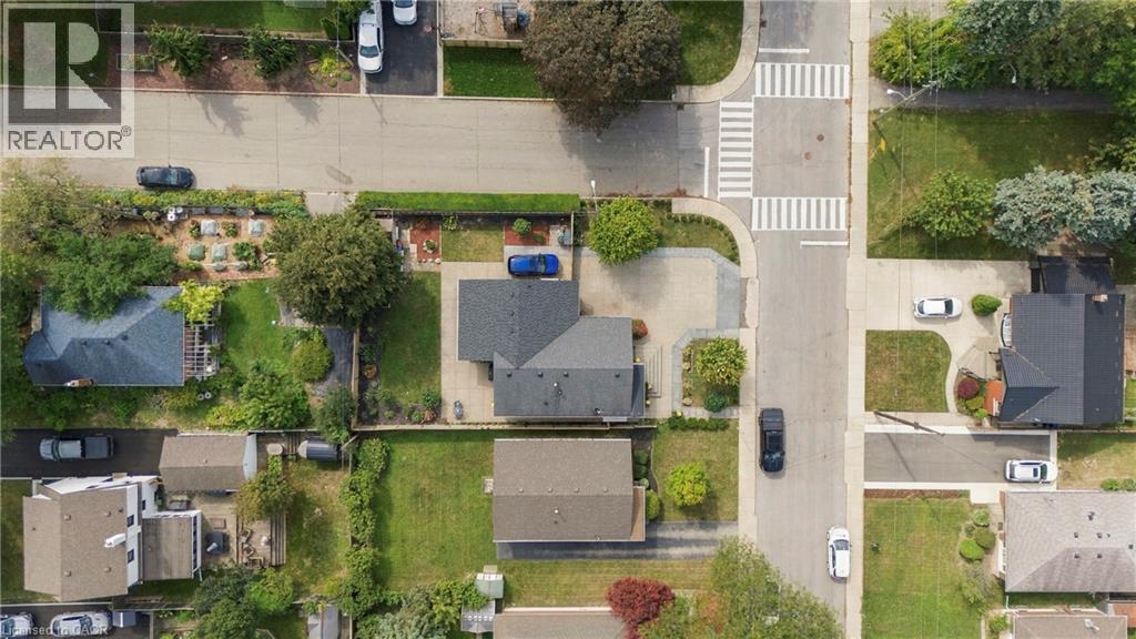 215 West 33rd Street, Hamilton, Ontario  L9C 5J4 - Photo 47 - 40865273
