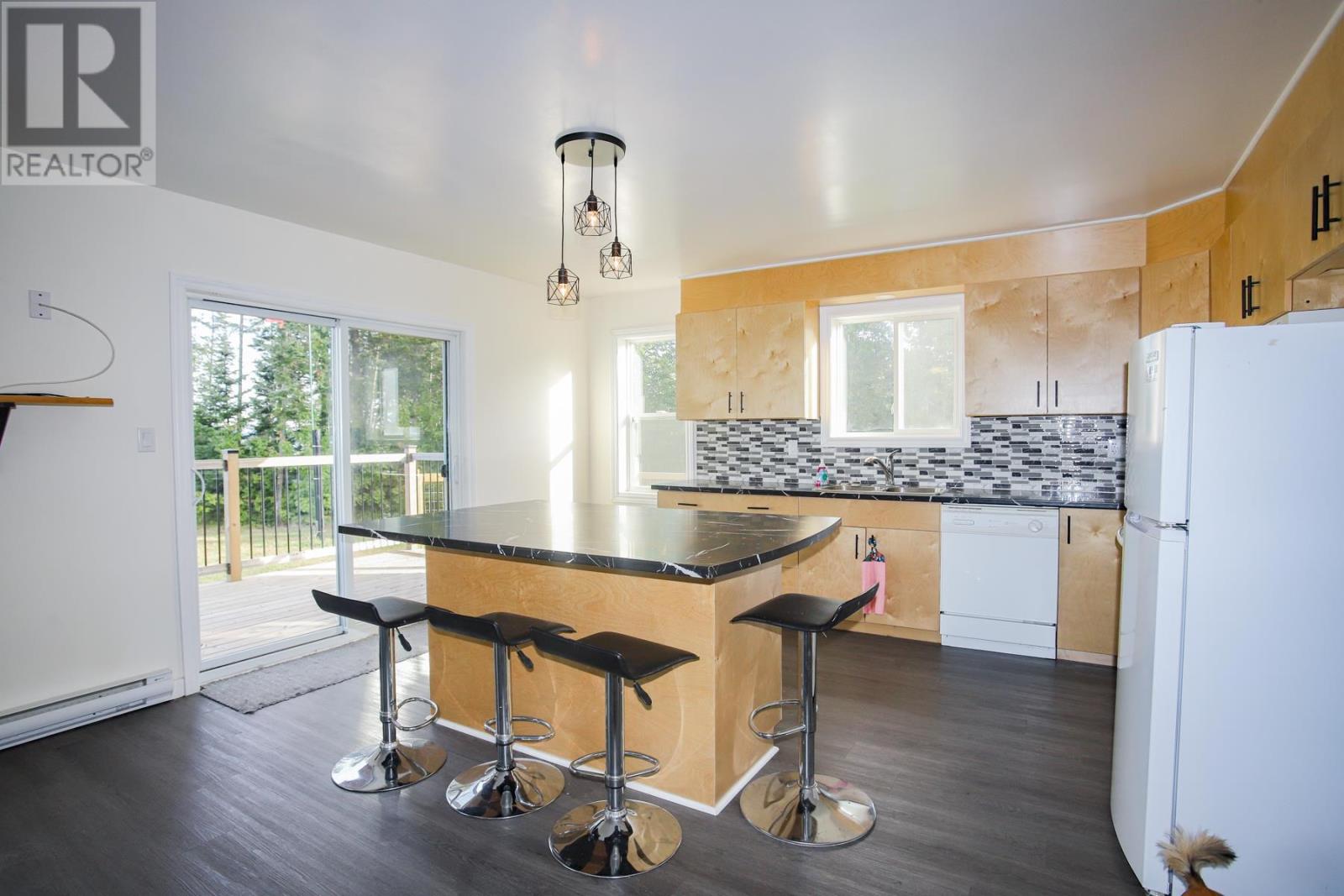 838 Four Seasons Dr, Goulais River, Ontario P0S 1E0 - Photo 5 - SM262624