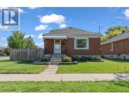 945 VICTORIA STREET, Kingston, Ontario