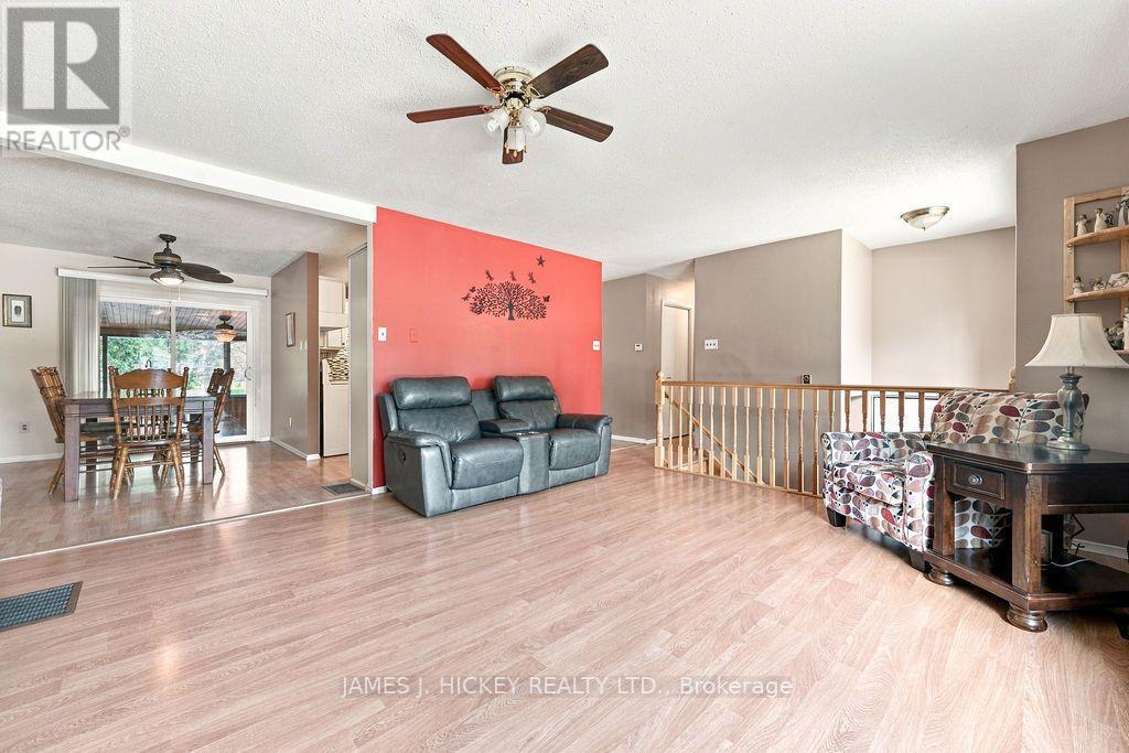 39 Ottawa Street, Laurentian Hills, Ontario  K0J 1J0 - Photo 15 - X13502968