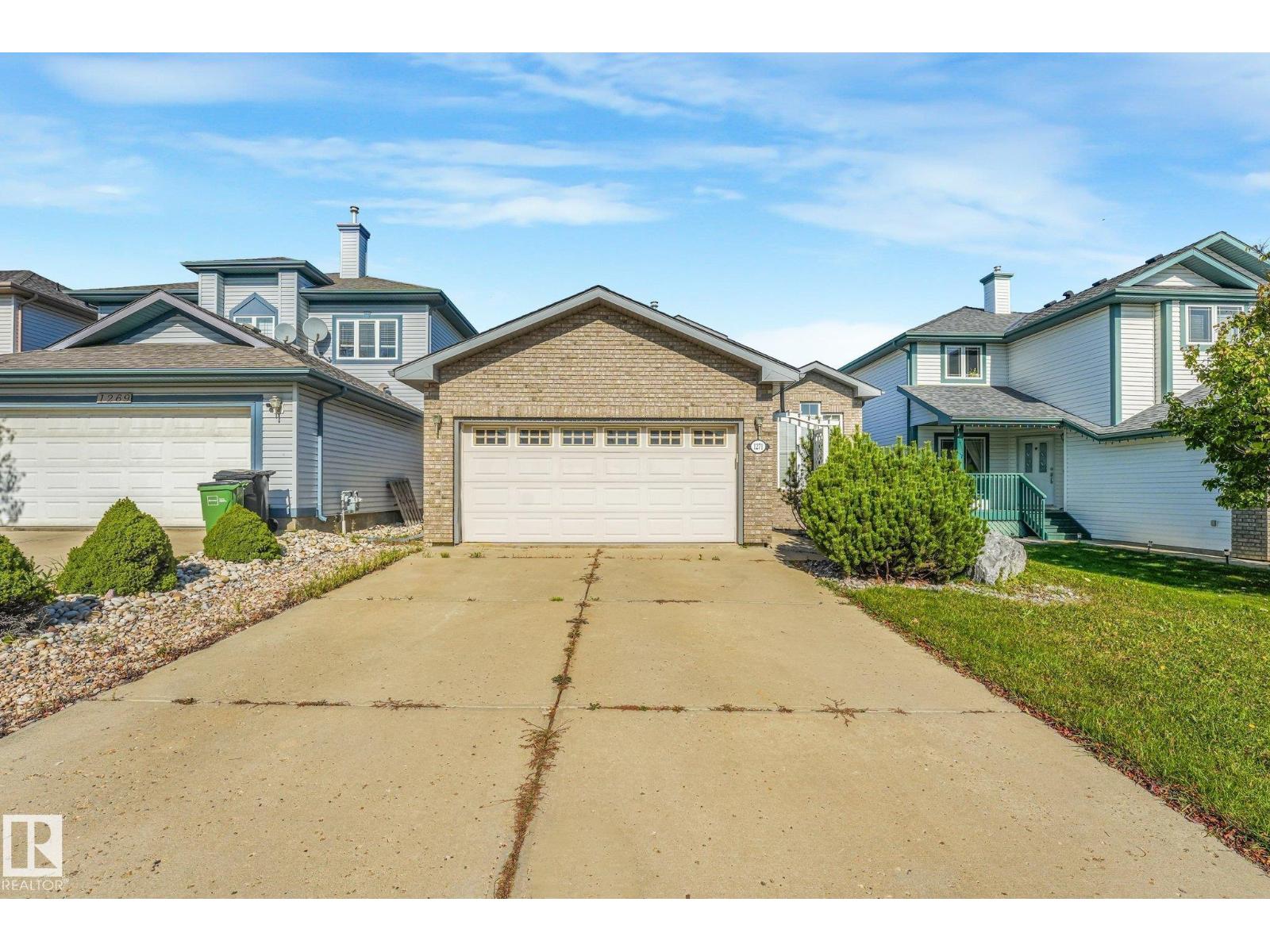 1271 Ormsby Ln Nw, Edmonton, Alberta  T5T 6G9 - Photo 1 - E4509730