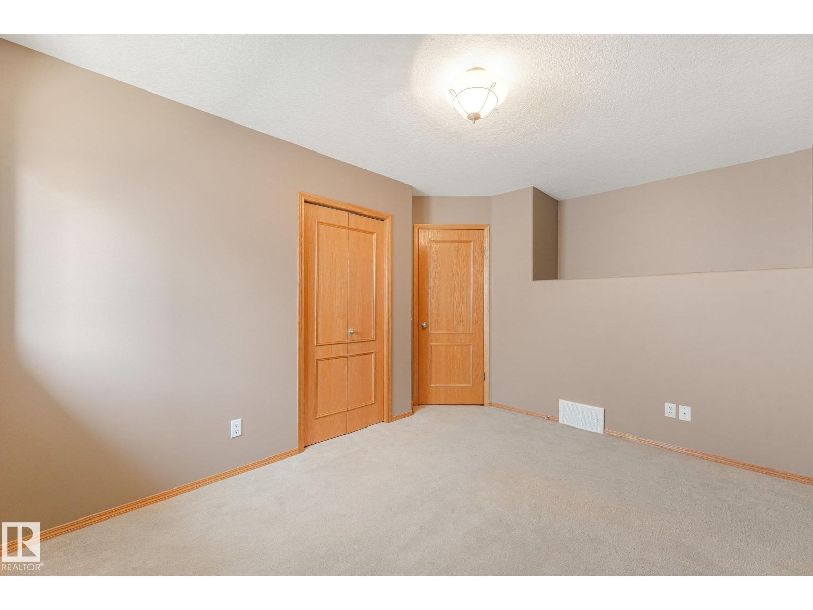 1271 Ormsby Ln Nw, Edmonton, Alberta  T5T 6G9 - Photo 33 - E4509730